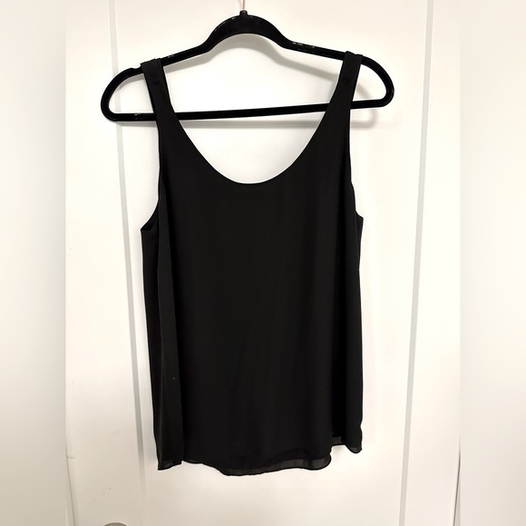 Aritzia Babaton Lace Camisole Tank Top (Medium) - Picture 2 of 4